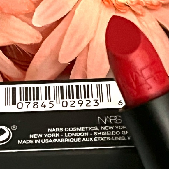 NARS Lipstick BAD REPUTATION Satin 2923 - Picture 14 of 15